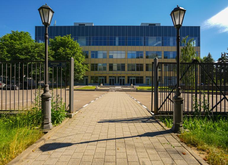 РТС Обручева: Вид здания